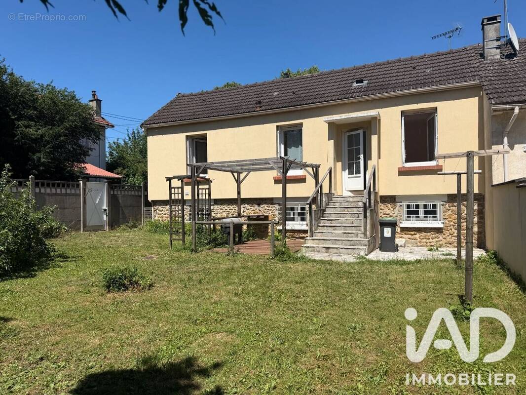 Photo 1 - Maison à ATHIS-MONS