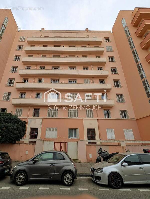 Photo 1 - Appartement à MARSEILLE-7E