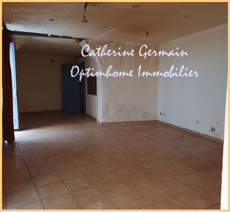 Appartement à LAURE-MINERVOIS