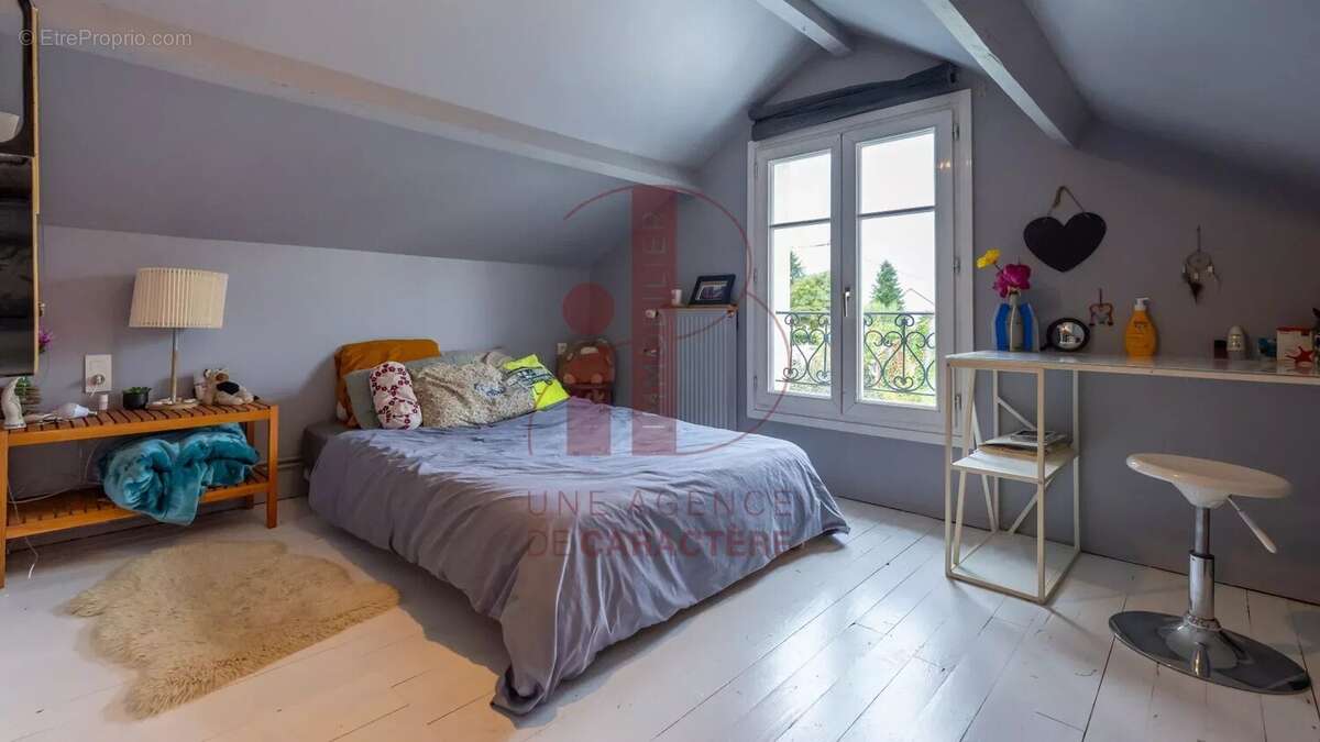 Maison à BOURRON-MARLOTTE