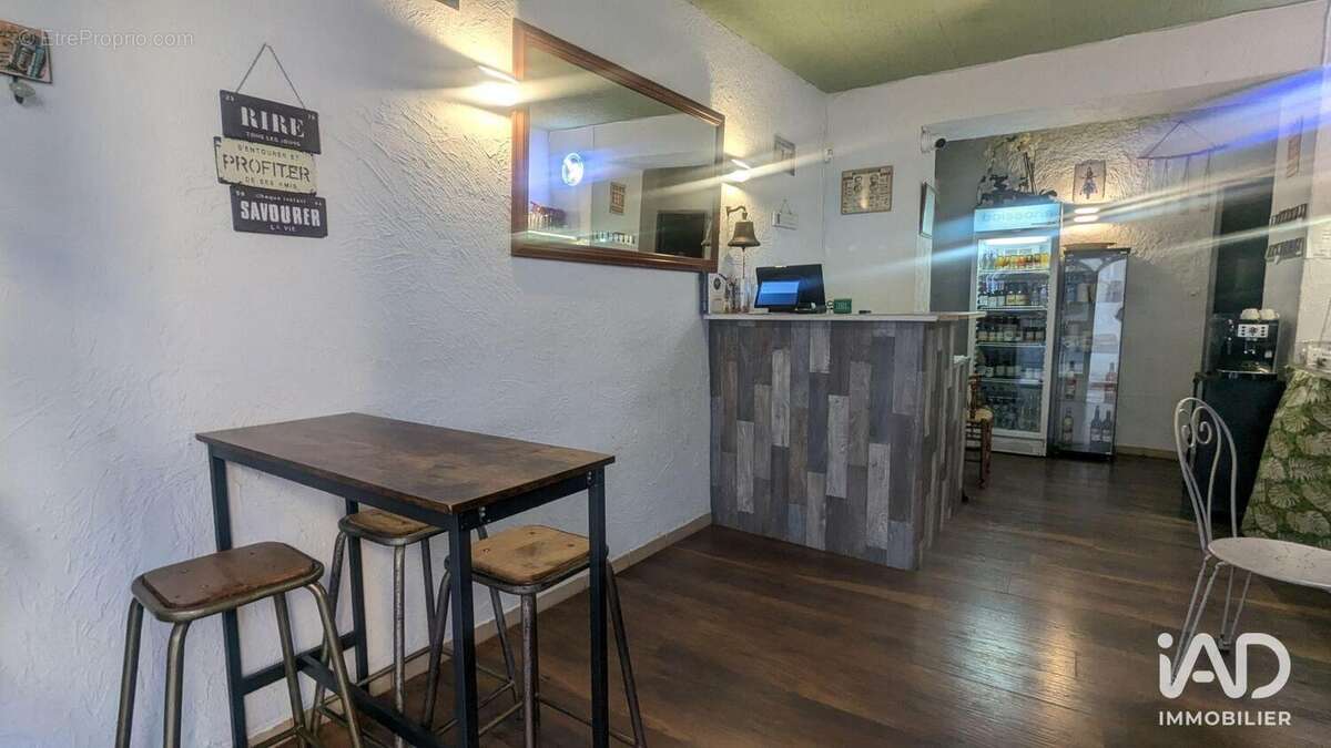 Photo 4 - Commerce à L&#039;ISLE-SUR-LA-SORGUE
