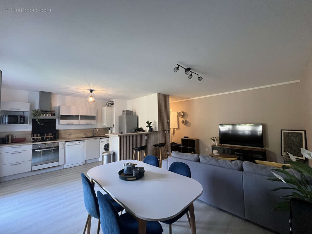 Appartement à GIERES
