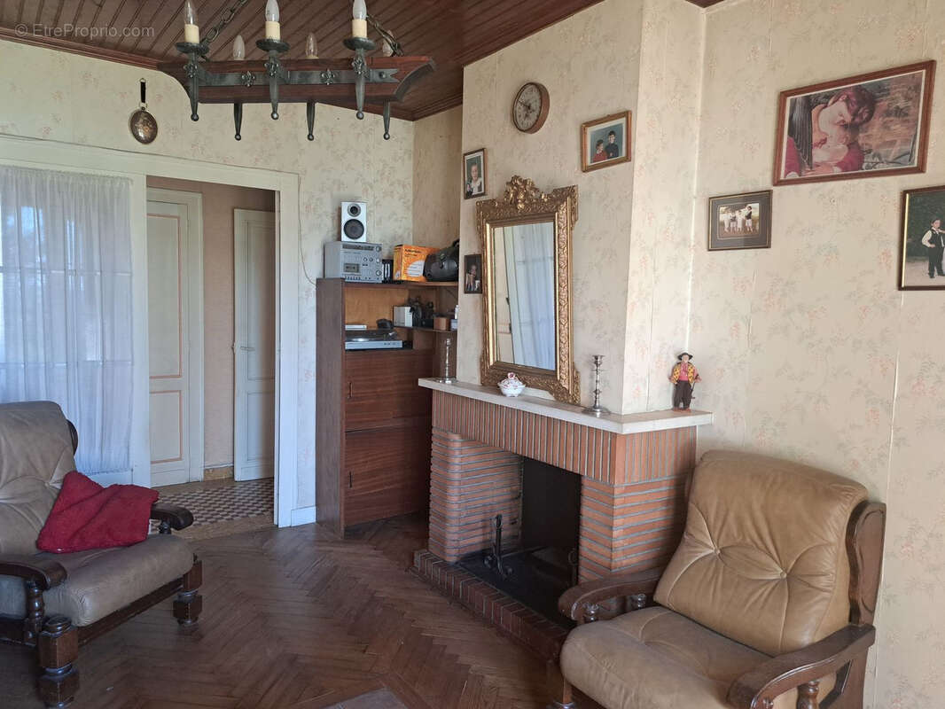 Maison à CAUDROT