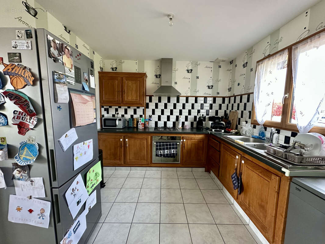 Maison à NOTRE-DAME-D'ALIERMONT