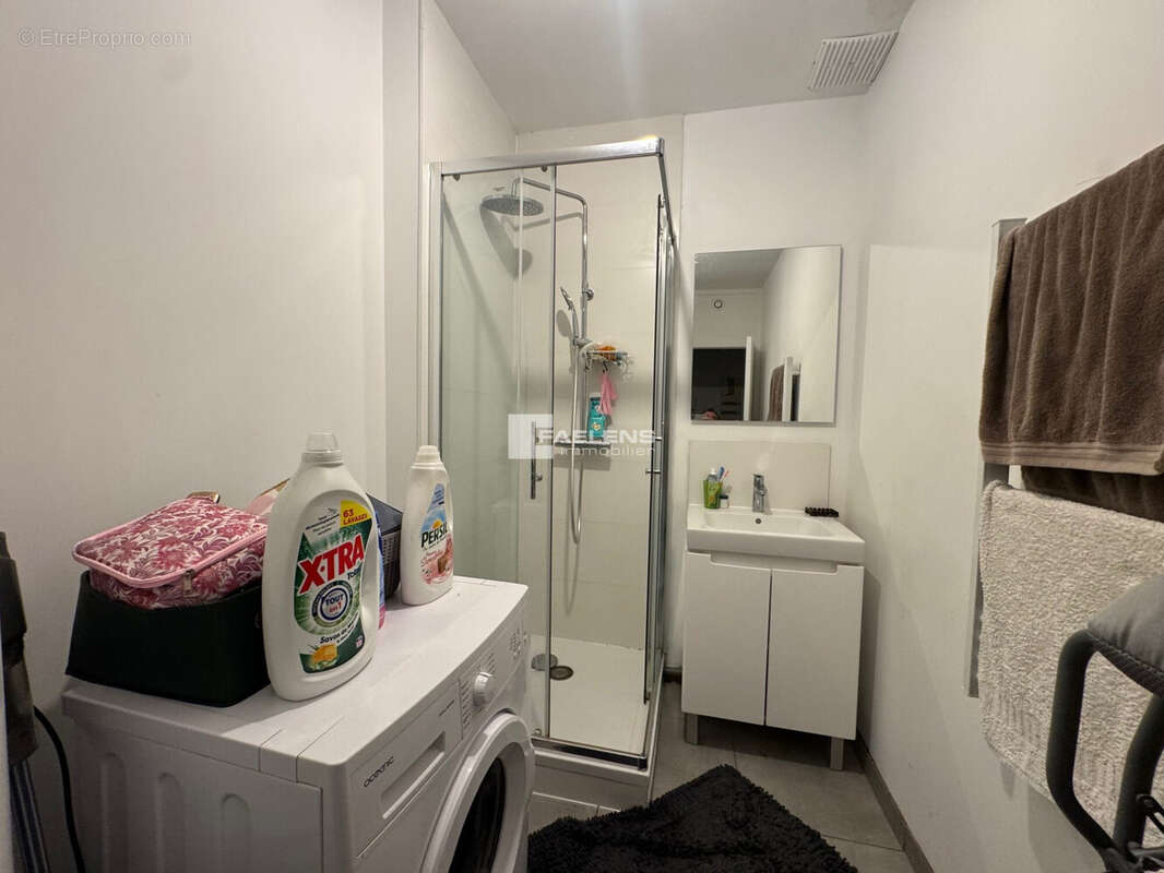 Appartement à LEZENNES