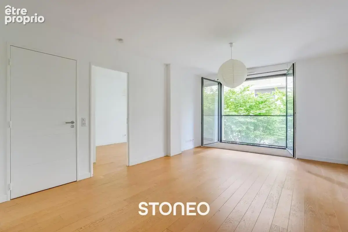 COEUR DE VILLE - appartement T2 - photo 2