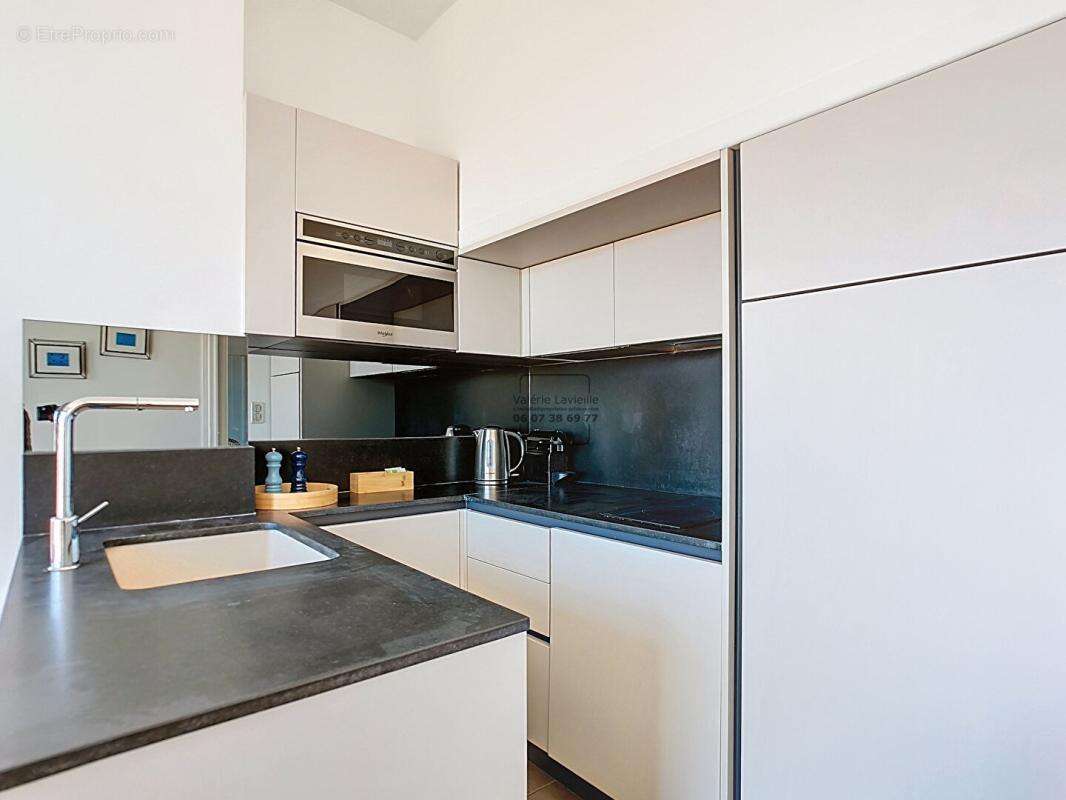 Appartement à MARSEILLE-2E