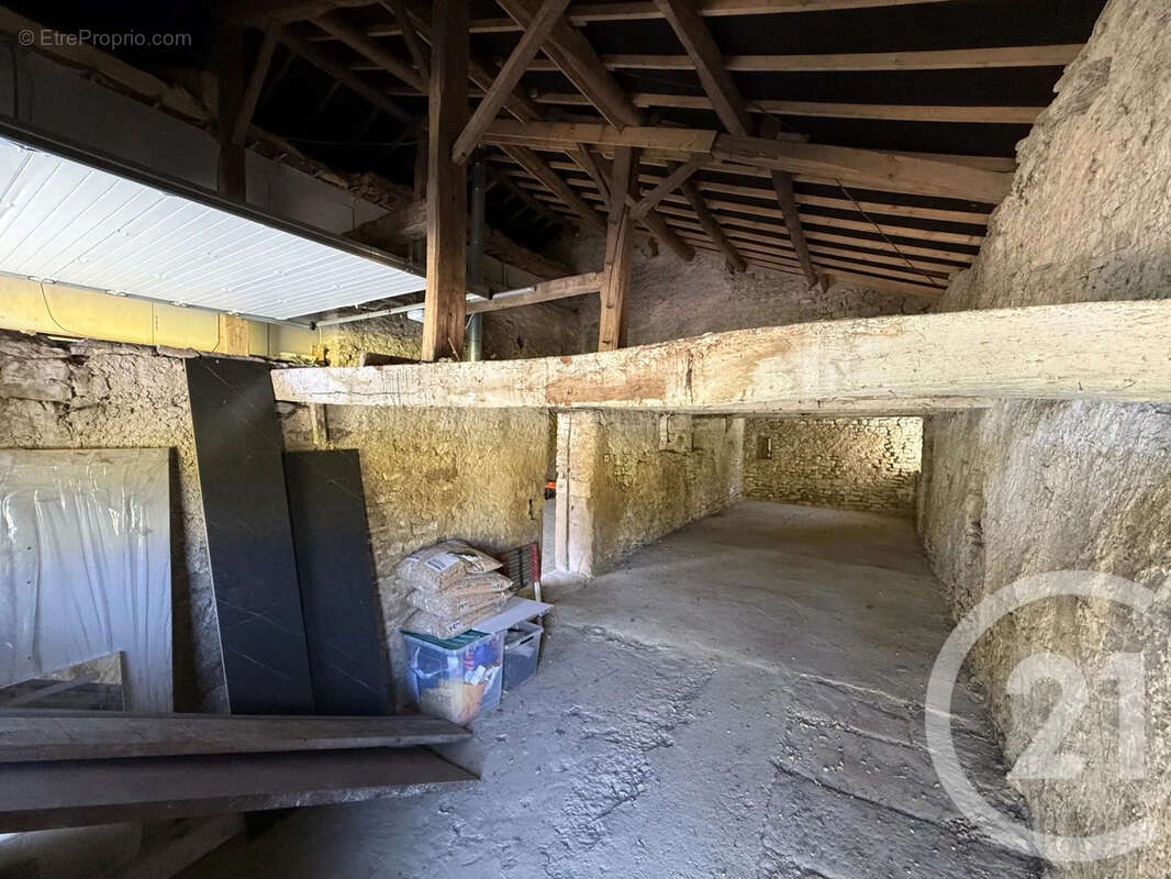 Maison 158 m² à Dommartin-Aux-Bois  - photo 20