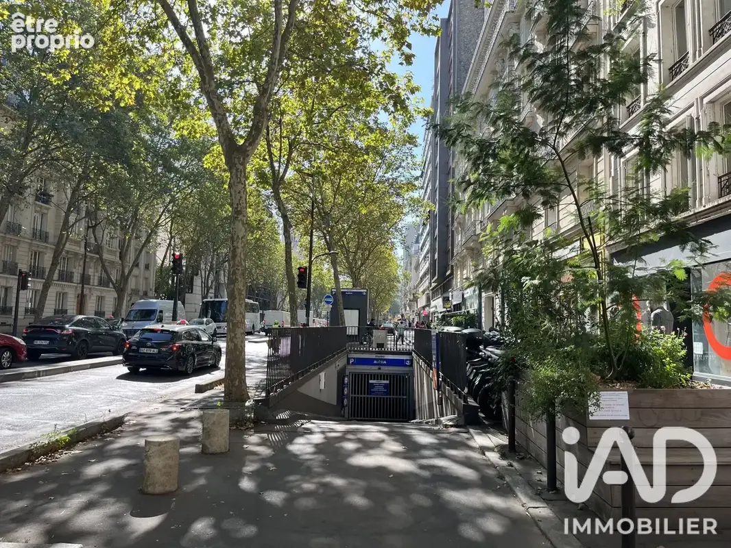 Photo 1 - Parking à PARIS-14E