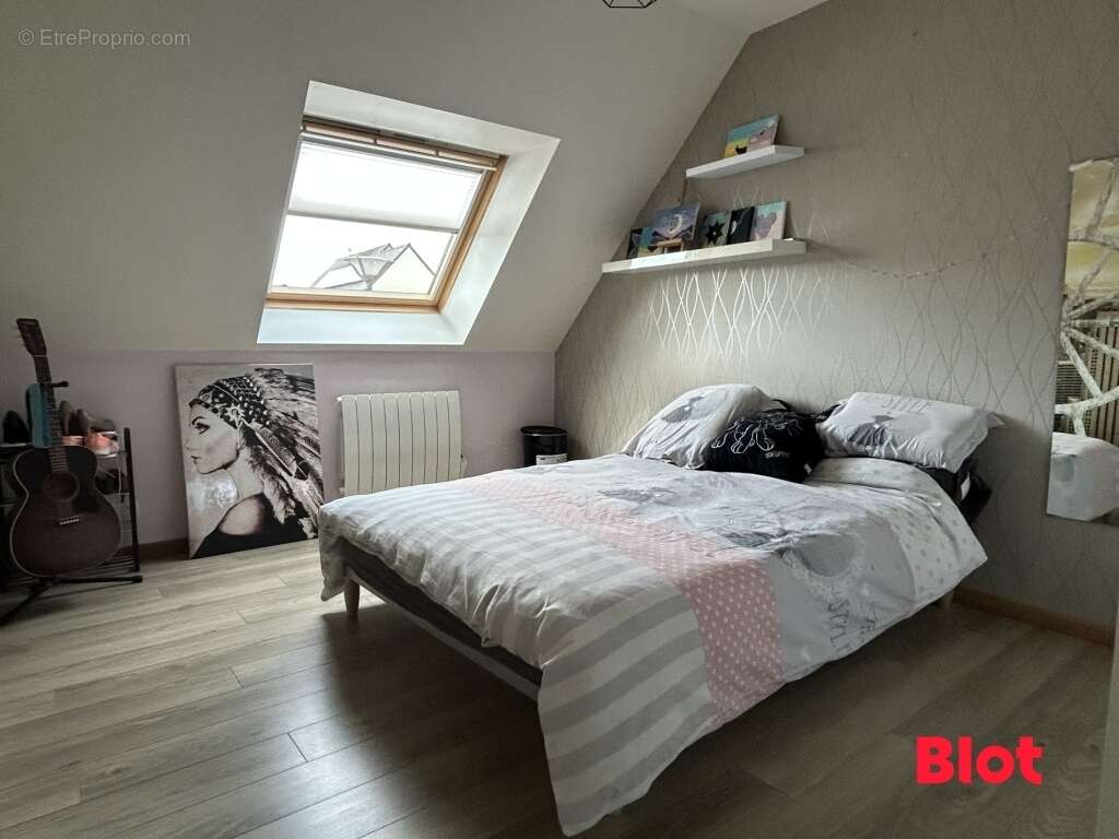 Maison à LA BOUEXIERE