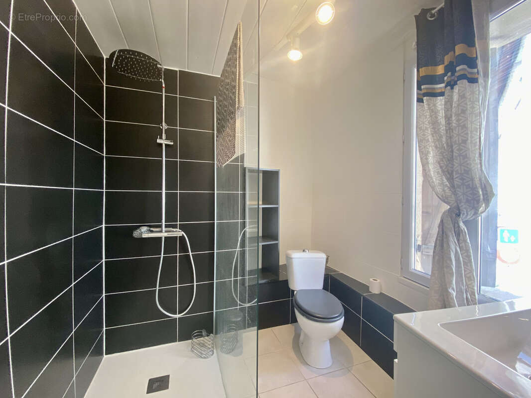 Appartement à VIAS