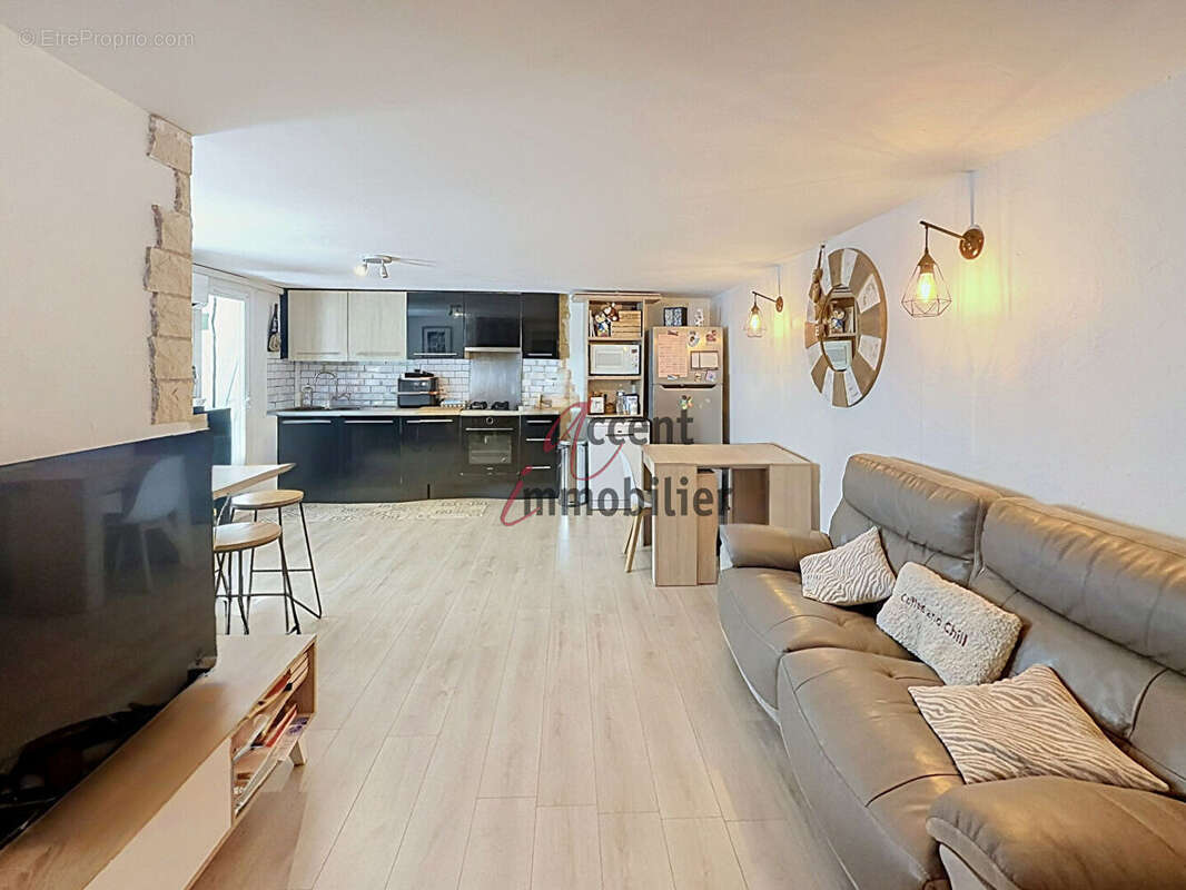 Appartement à SAINT-ANDIOL