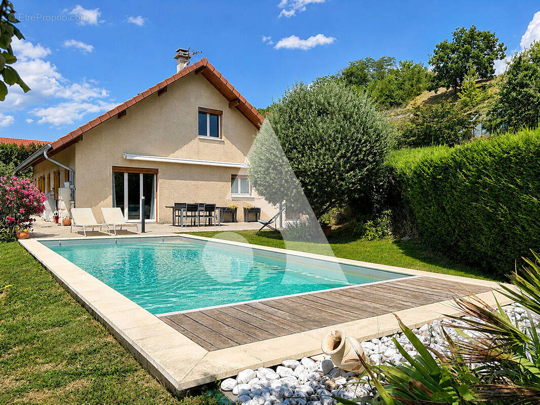 Maison à VOGLANS