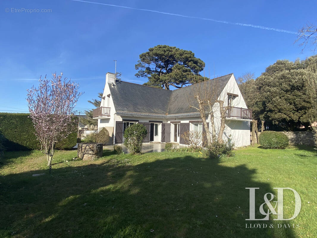 Maison à LE POULIGUEN