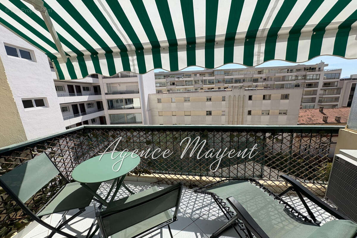 Appartement à CANNES