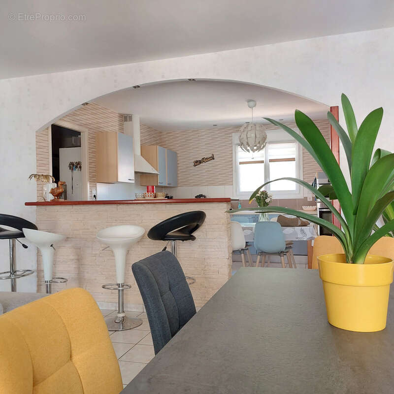 Maison à vendre 5 pièces CAMPSAS (82)avec garage attenant et double garage indépendant, piscine, terrasse couverte, puits, sur 2 - photo 25