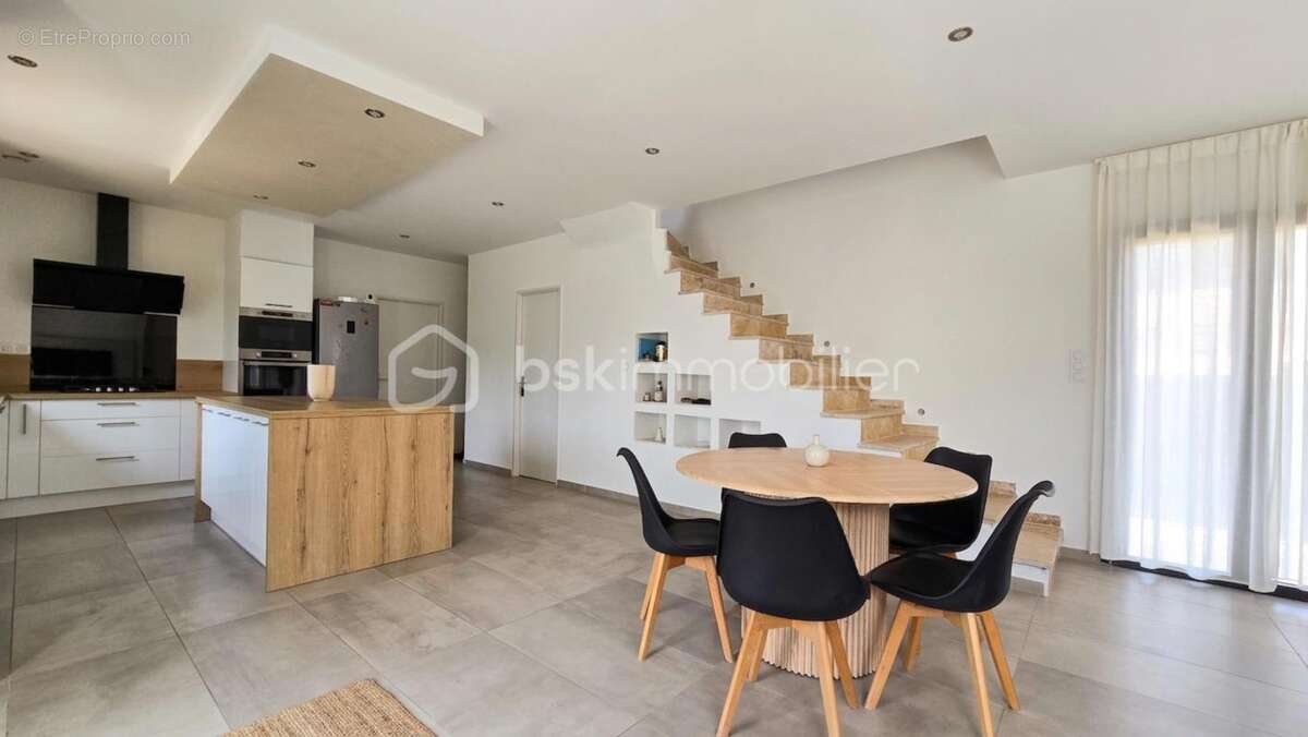 Maison contemporaine avec suite parentale en RDC, piscine Bali, pool-house et dépendance - photo 7