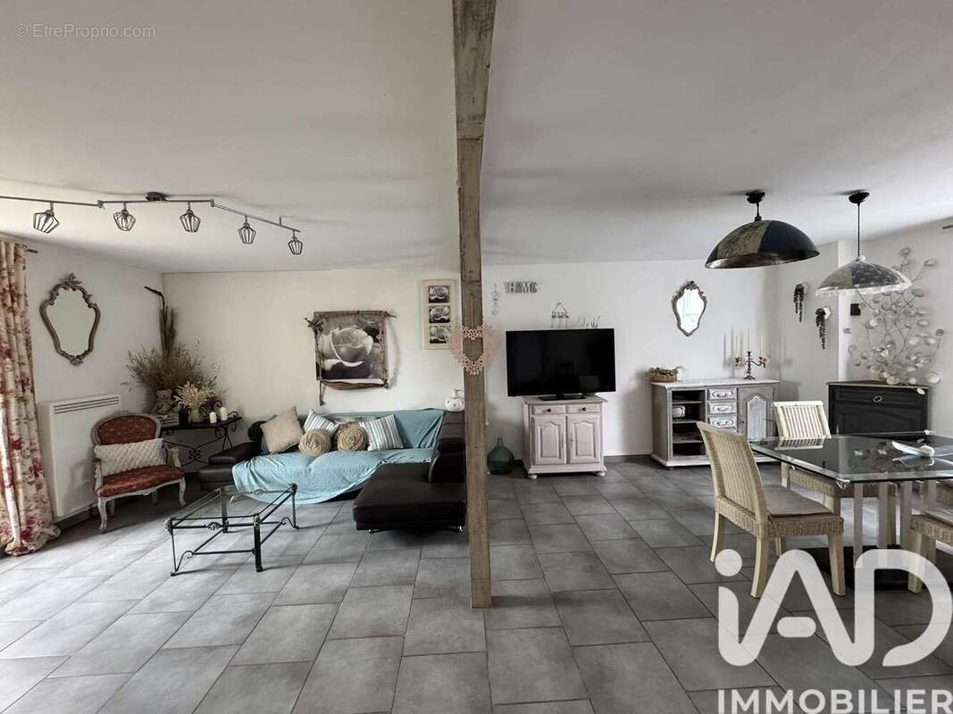 Maison 133 m² à Beuzec-Cap-Sizun  - photo 9