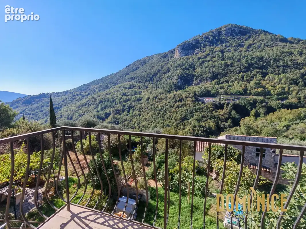 Photo Appartement à Le Broc au prix de 160 000€
