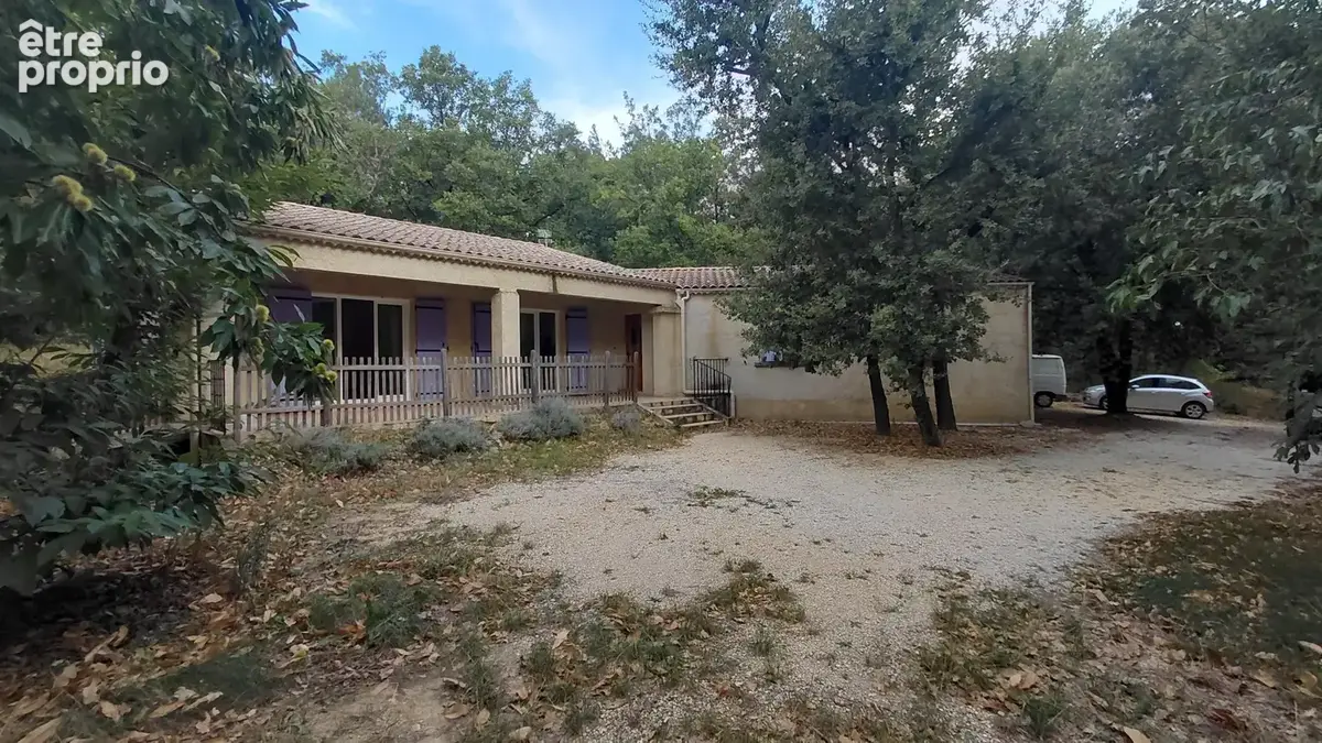 Photo Maison à Saint-Marcel-D'ardeche au prix de 310 000€