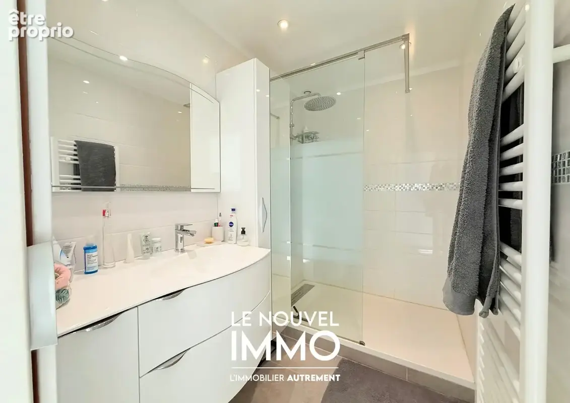 Appartement 3 pièces 73 m² à vendre à Marignane (13700) - photo 7