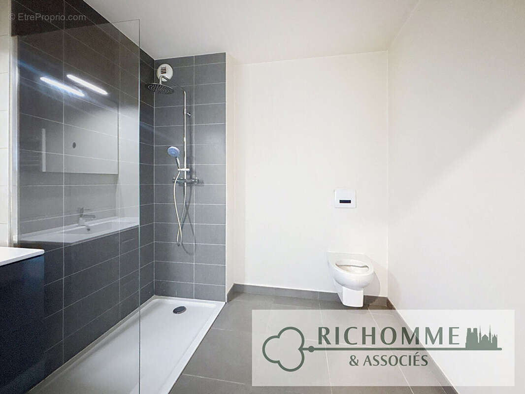 Appartement à BEZANNES