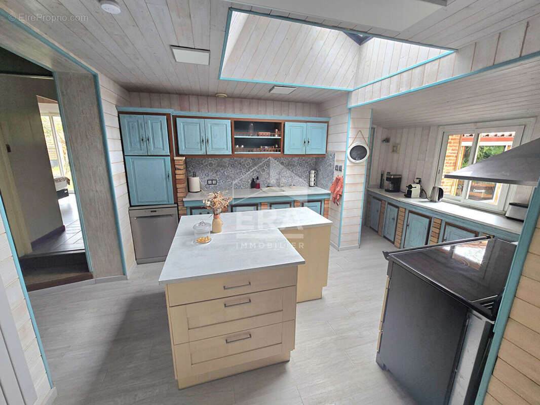 Maison 188m² à montpon-ménestérol - photo 7