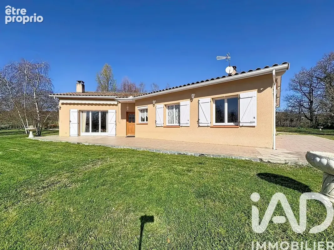 Photo 1 - Maison à MONDAVEZAN