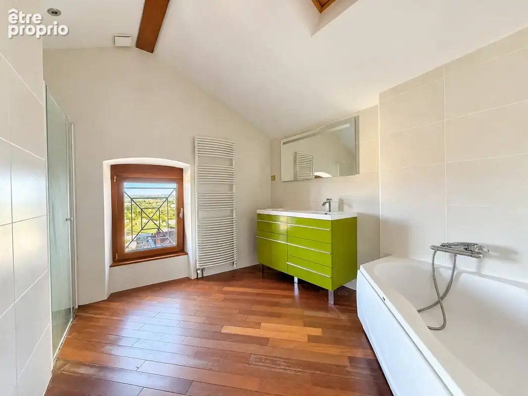 Appartement en duplex 174 m2 - MACLAS centre - 4 chambres, cave et terrasse privatives + jardin commun - photo 18