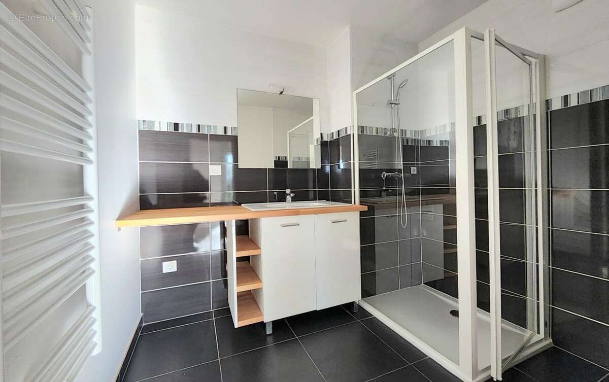 Appartement à SAINT-PIERRE-D'IRUBE