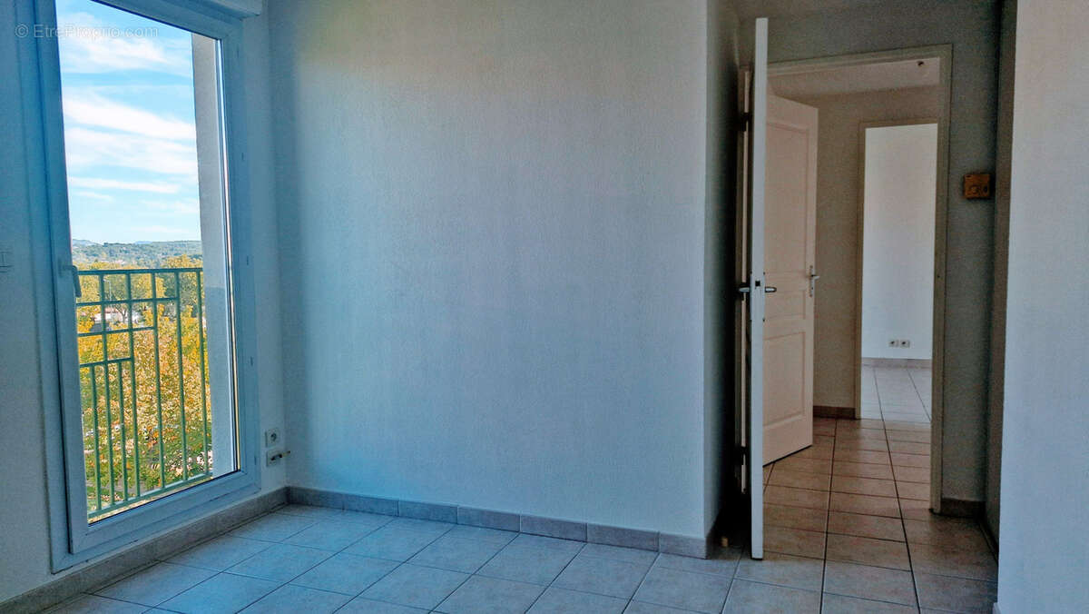 Appartement à MARSEILLE-13E