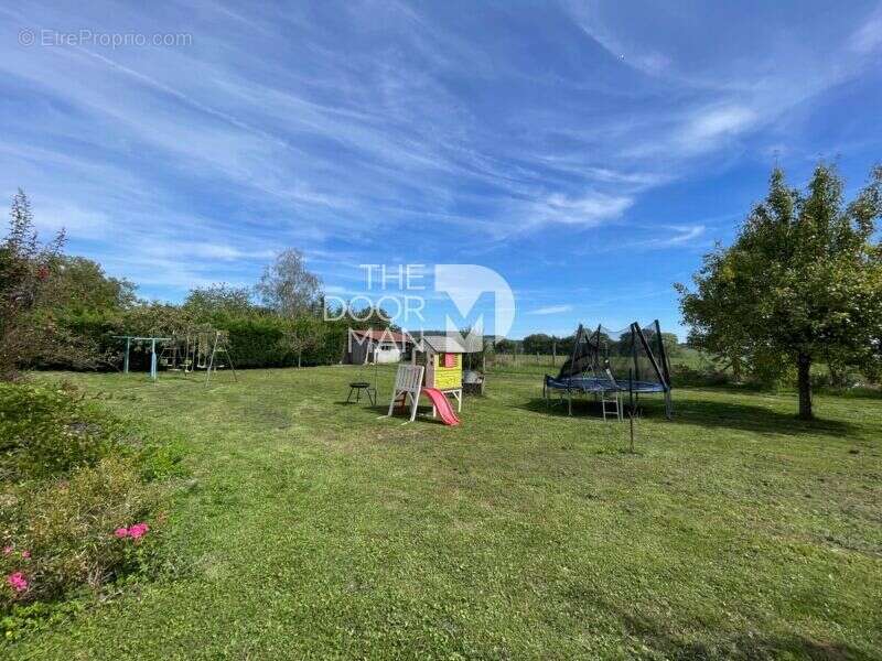 Maison à HUILLIECOURT