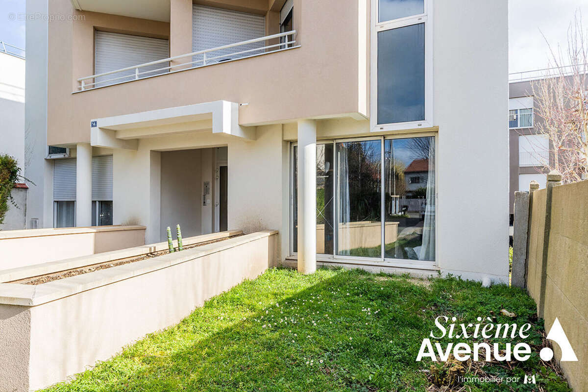 Appartement à SAVIGNY-SUR-ORGE