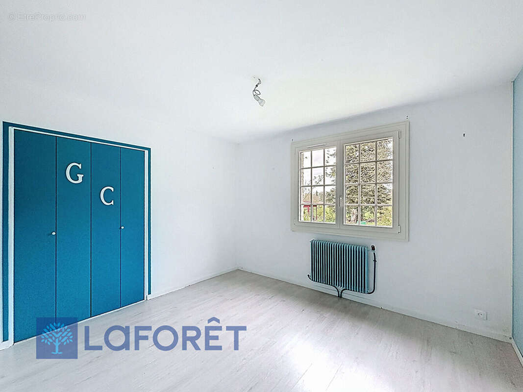 Maison à AULNAY-SUR-ITON