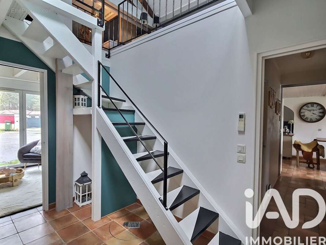 Photo 9 - Maison à SALLES