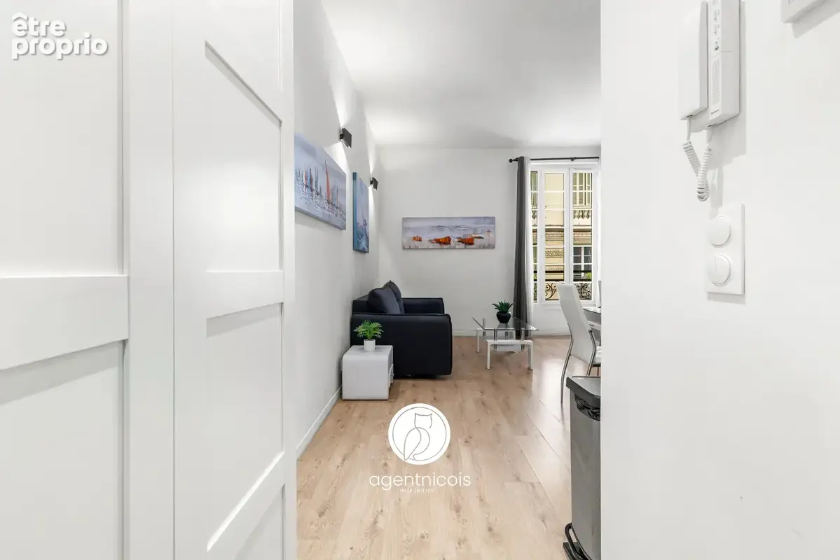 Nice // Jean-Médecin - Rue Lamartine : 2 Pièces / Bon état / Investissement - photo 12