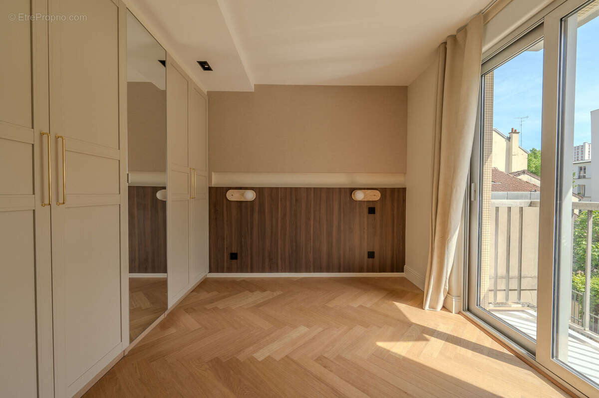 Appartement 44 m² à Paris-15e  - photo 5