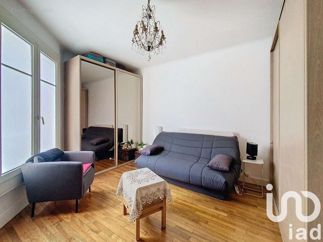 Photo 7 - Appartement à LA GARENNE-COLOMBES