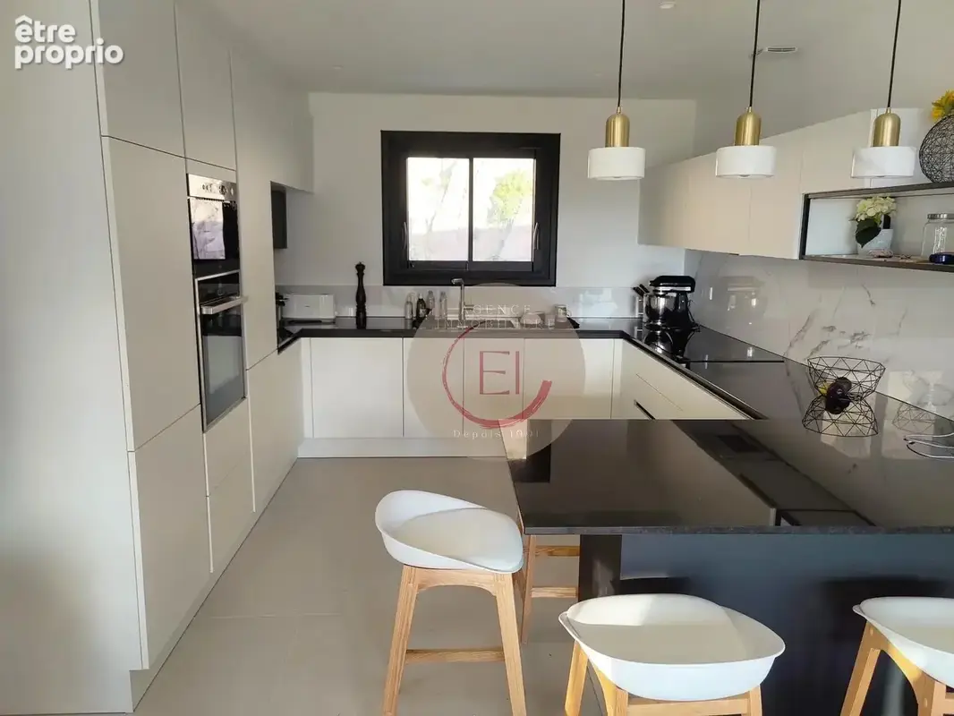 Superbe vue pour cette jolie villa renovee! - photo 26