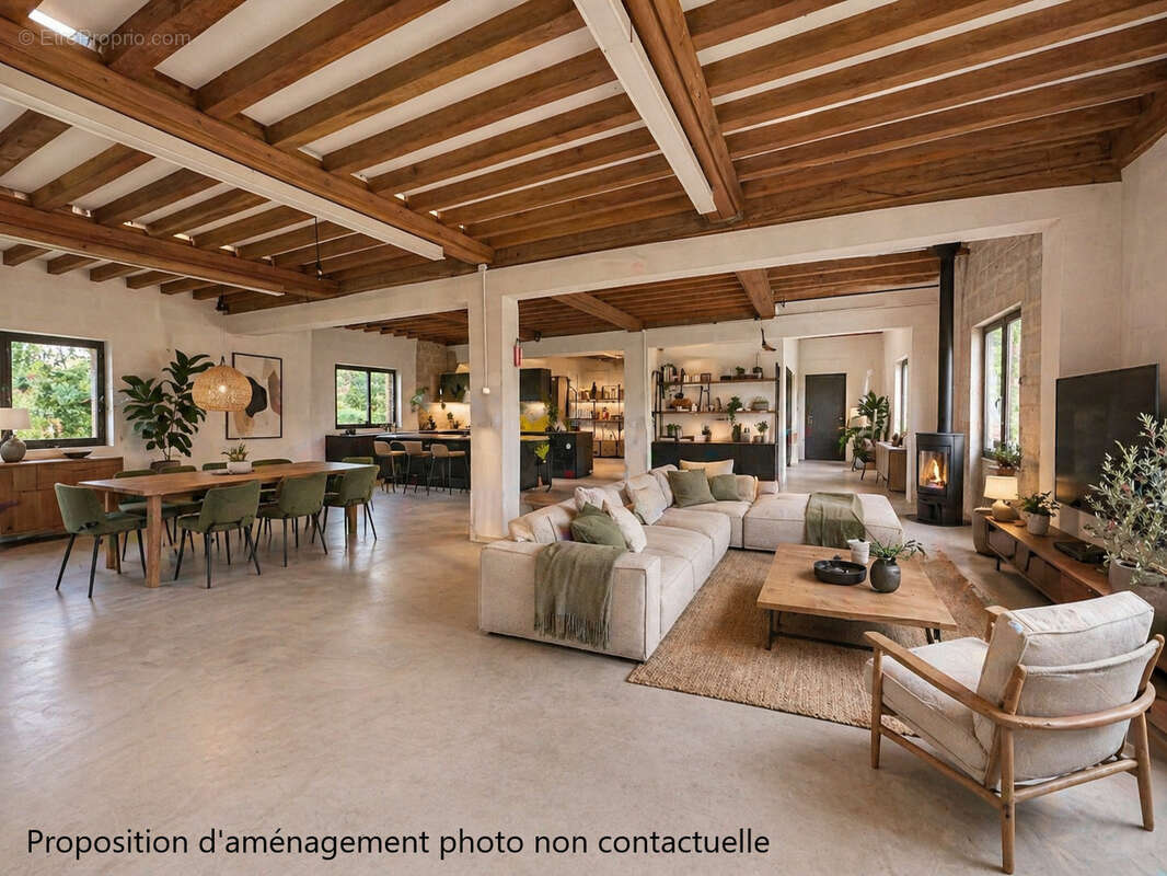 Maison à TILLY-SUR-SEULLES