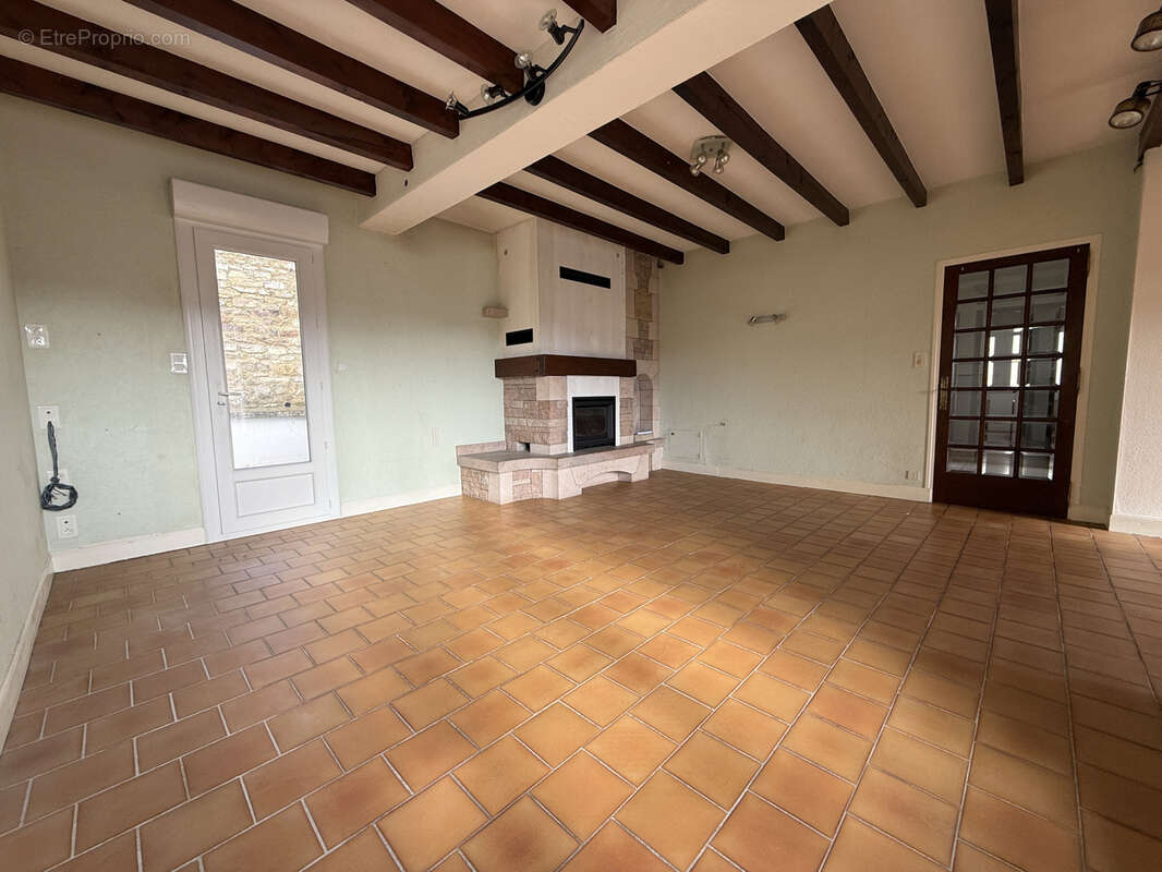 Maison à SAINT-AFFRIQUE