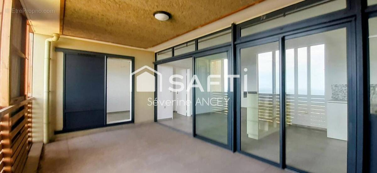 Photo 1 - Appartement à LE PORT