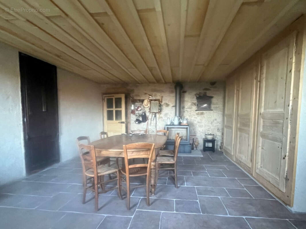 Maison à BELLECOMBE