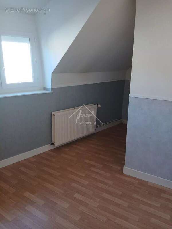 Maison à VARENNES-SUR-ALLIER