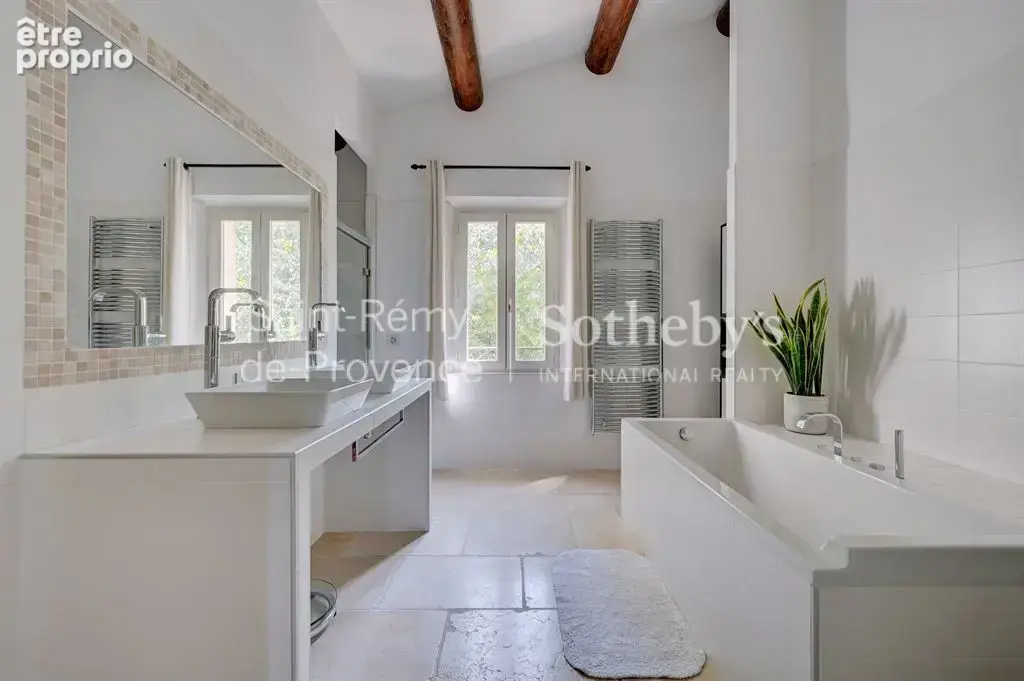 Belle propriété à acquérir à Saint Rémy de Provence, proche du centre - photo 16