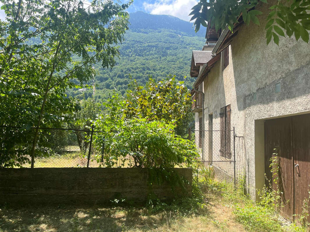 Maison au coeur de Luz st sauveur - photo 23