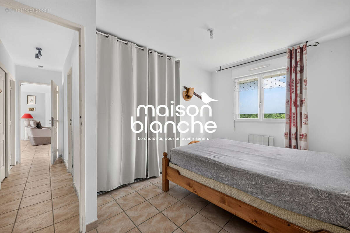 Maison 87 m² à Le Fieu  - photo 7