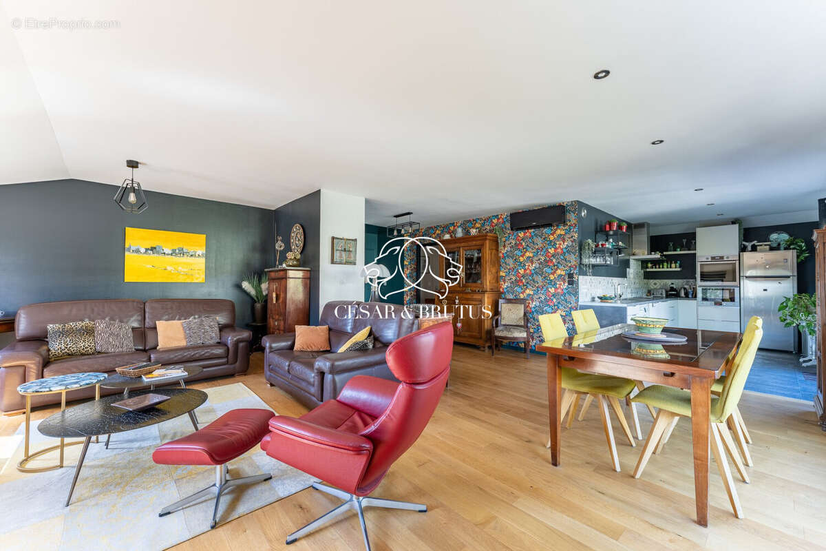 Appartement à LYON-4E