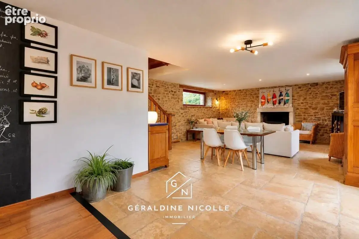 Maison en pierres - charme – centre-bourg de Ploeren – 170 m2 – 5 chambres - photo 6