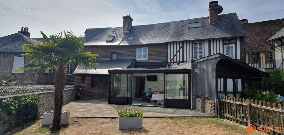 Photo 1 - Maison à PONT-L'EVEQUE